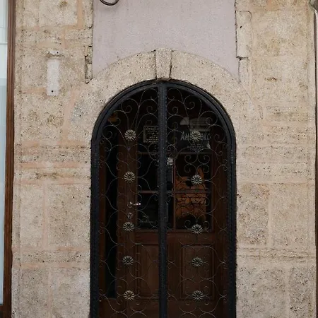 Flutur Residence, Old Bazaar * Skopje